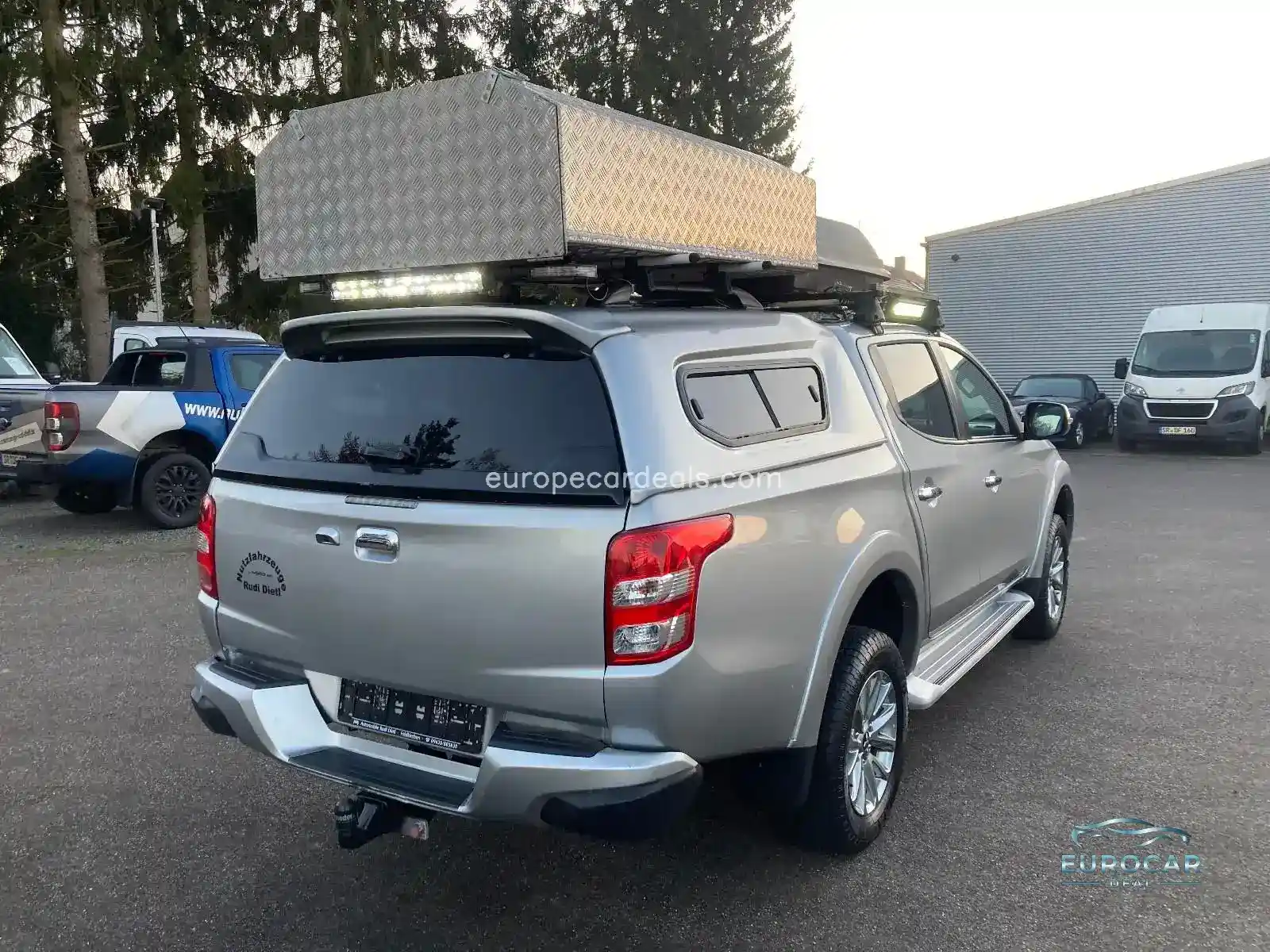 Mitsubishi L200