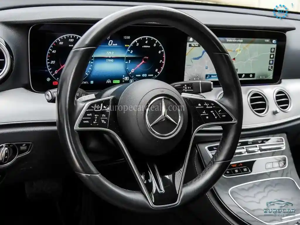Mercedes-Benz E 200