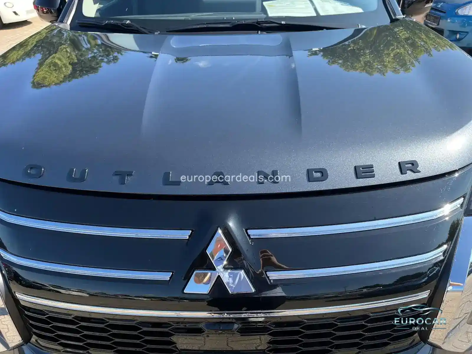 Mitsubishi Plug-in Hybrid Outlander