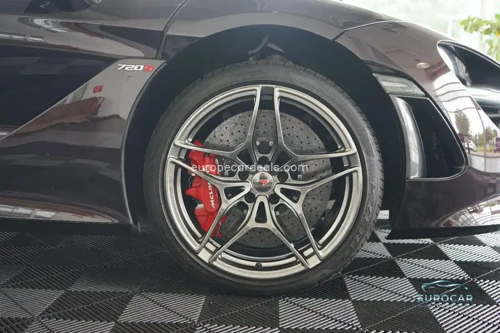 McLaren 720S