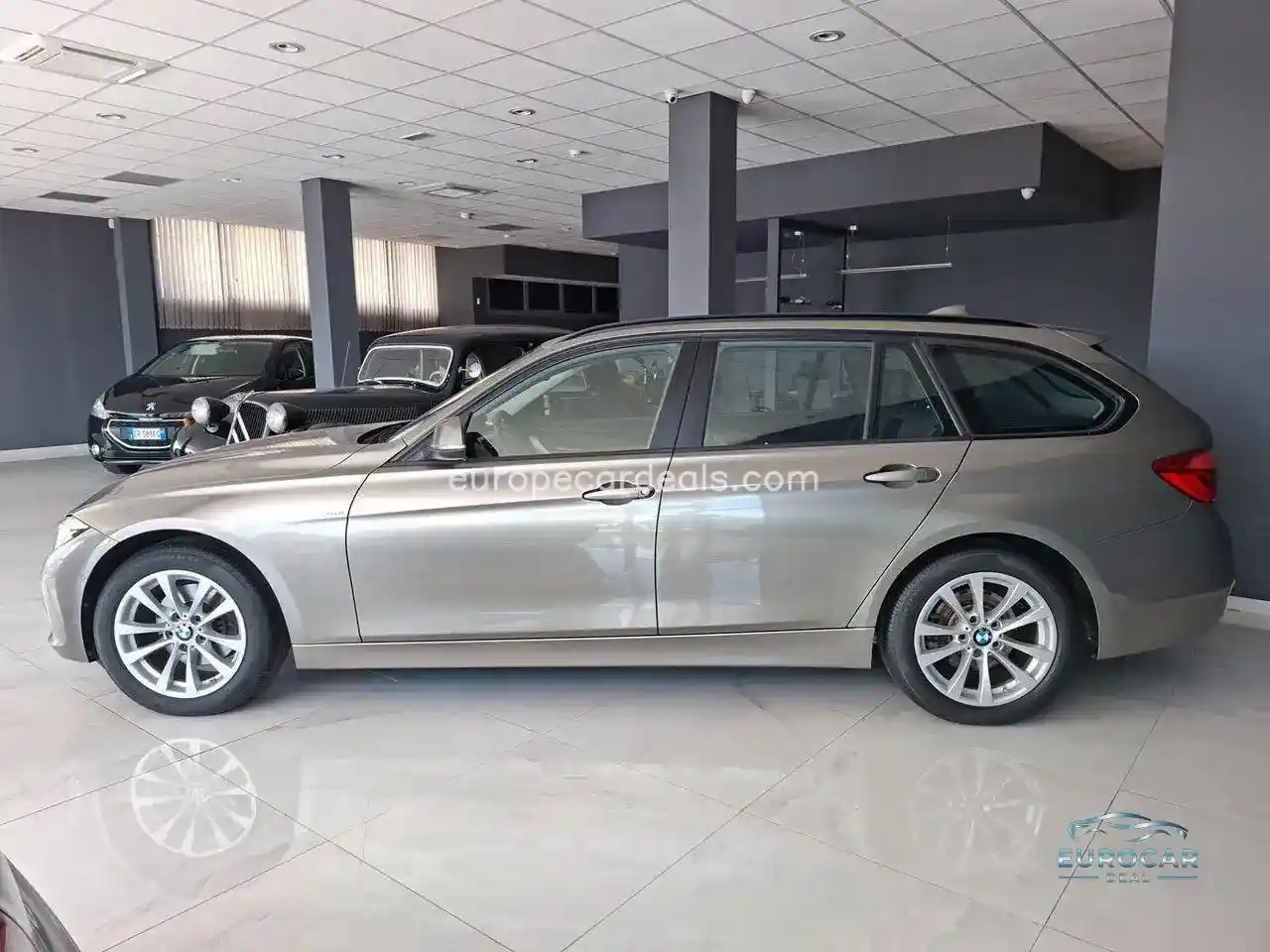 BMW 320