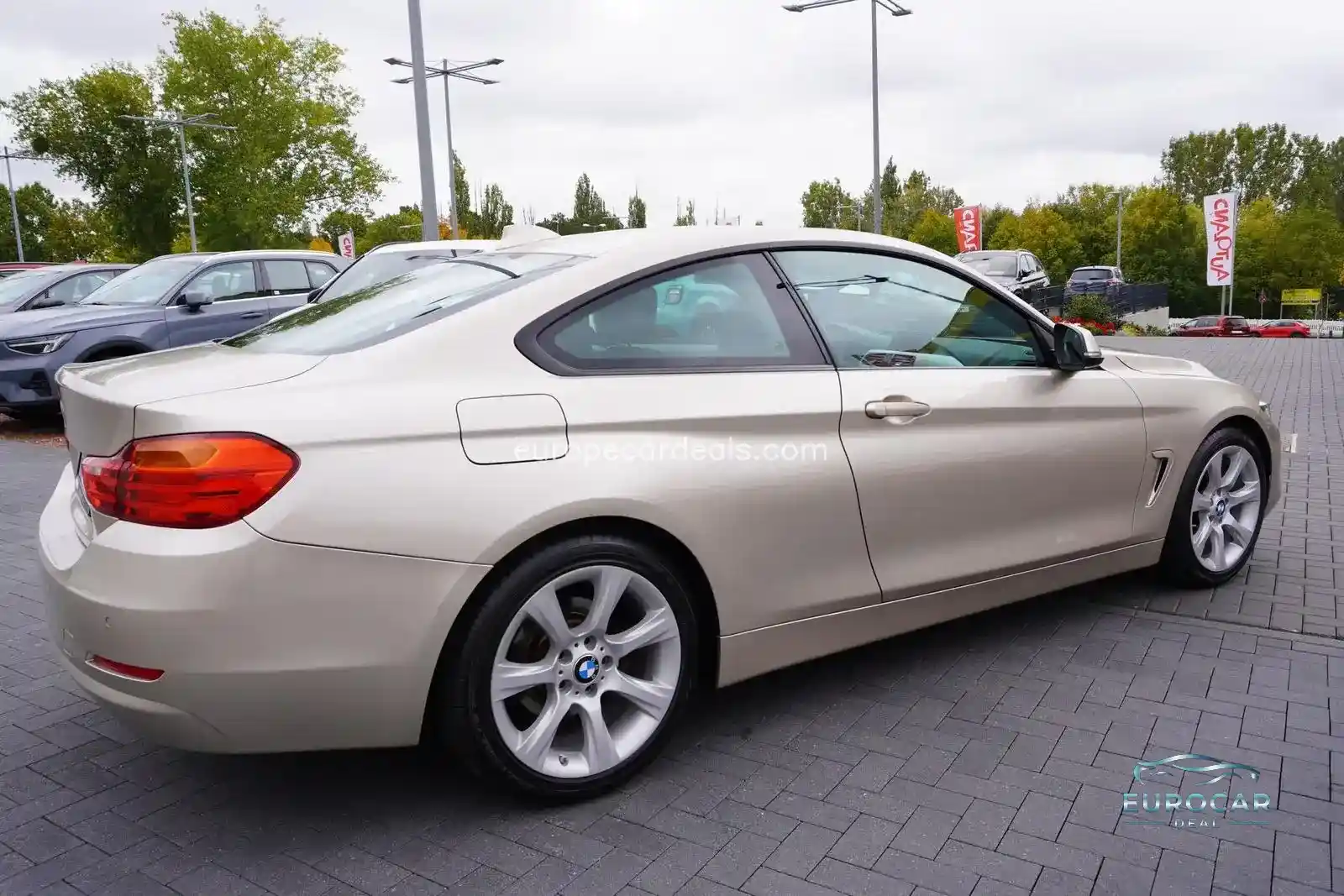 BMW 418