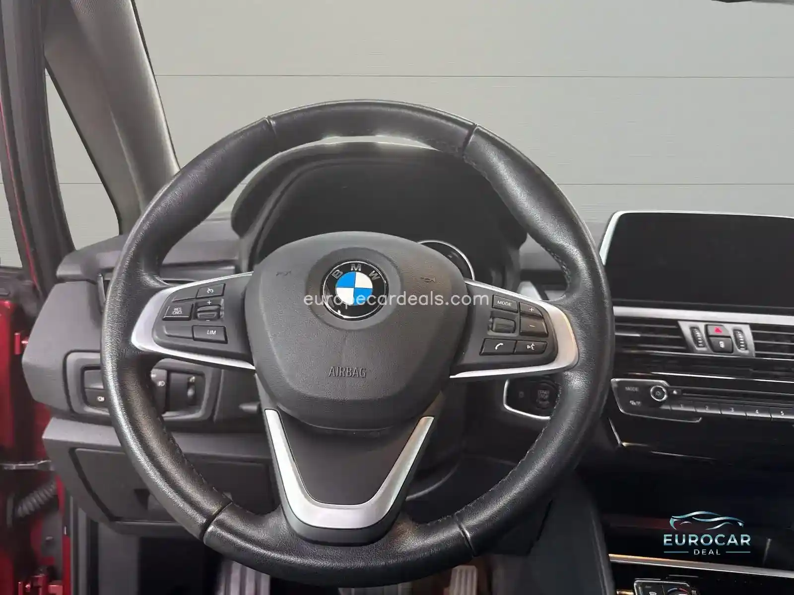 BMW 218