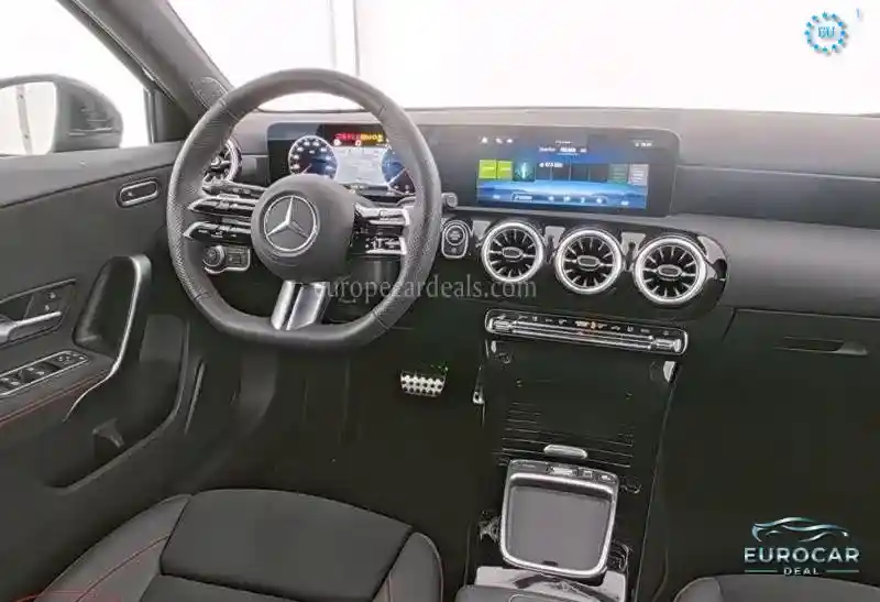 Mercedes-Benz A 220