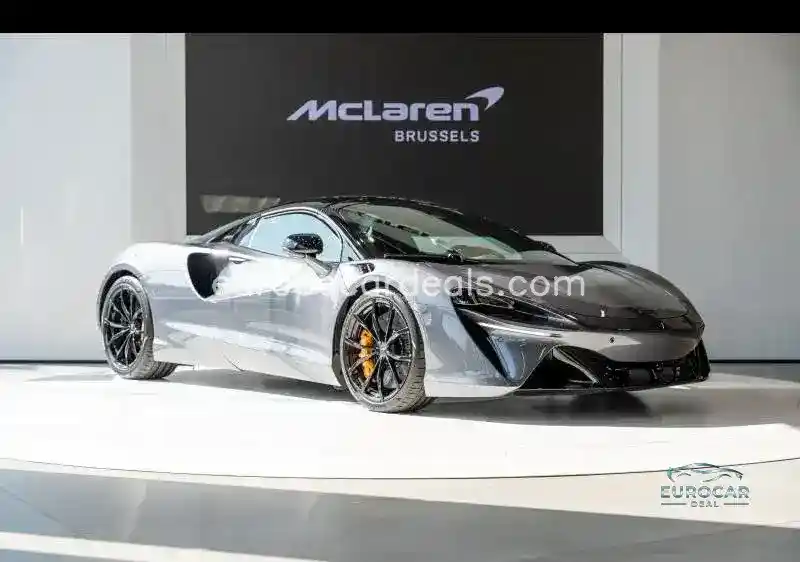 McLaren Artura