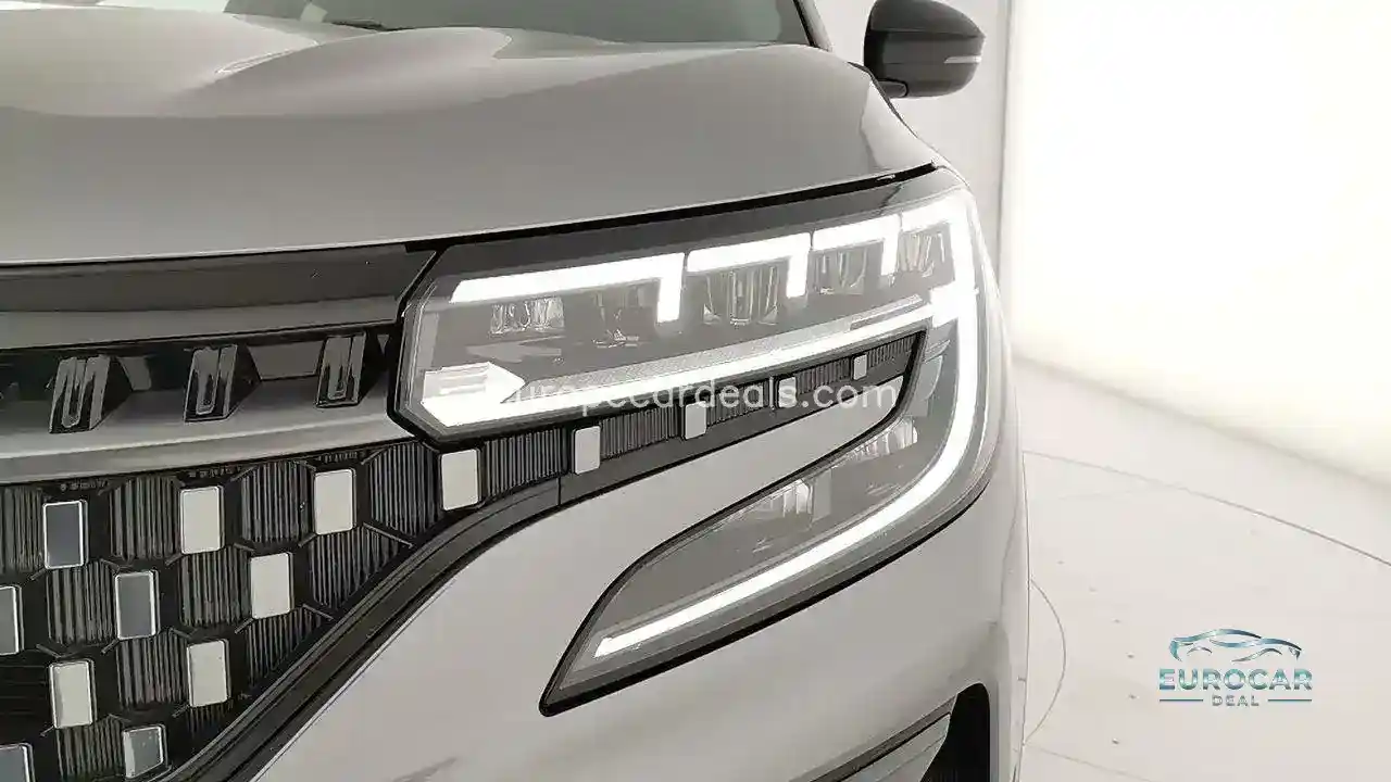 Renault Alaskan