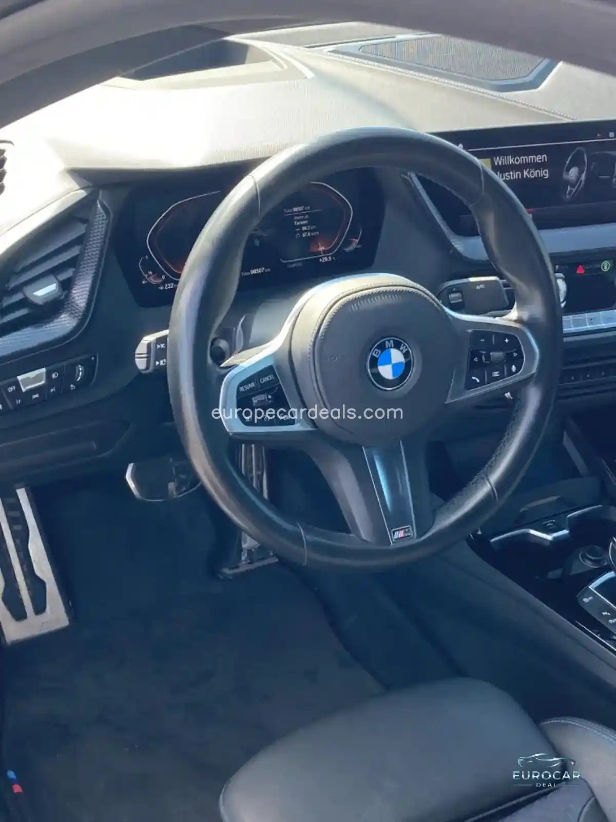 BMW 218