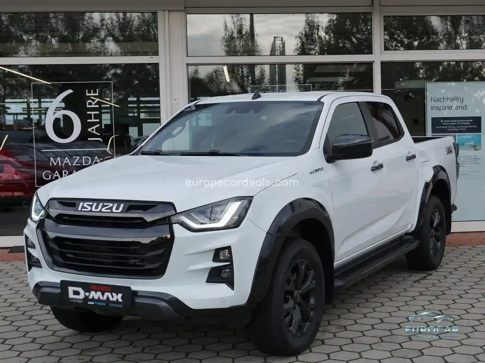 Double Cap 4WD V-Cross A/T *AKTION*