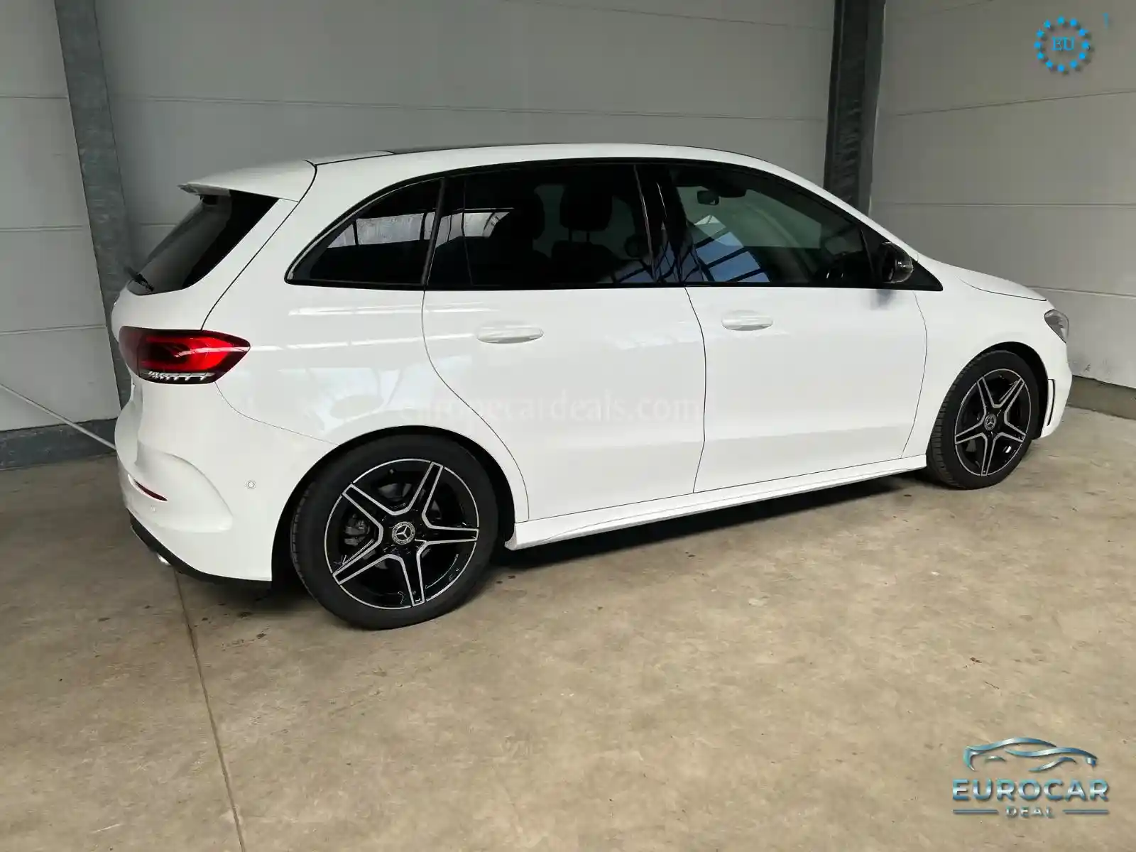 Mercedes-Benz B 200