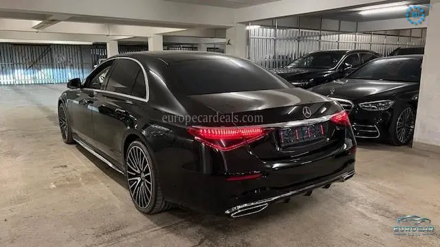 Mercedes-Benz S 400