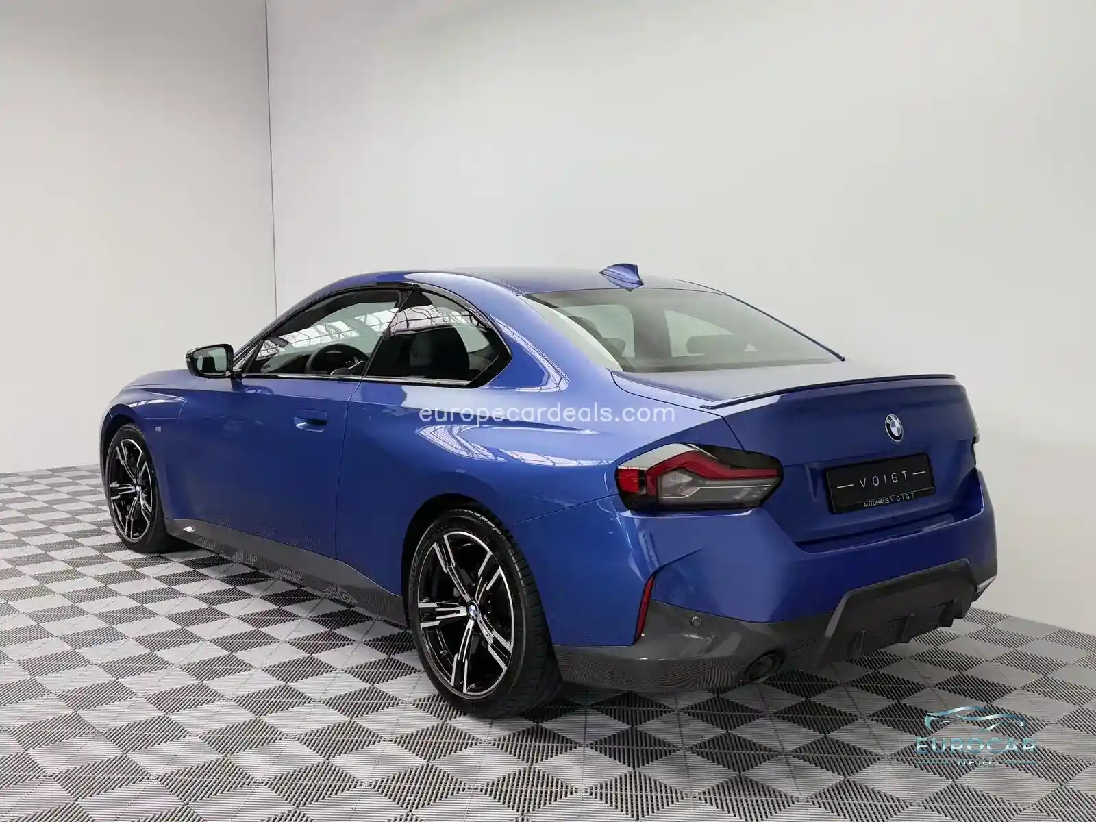 BMW 220