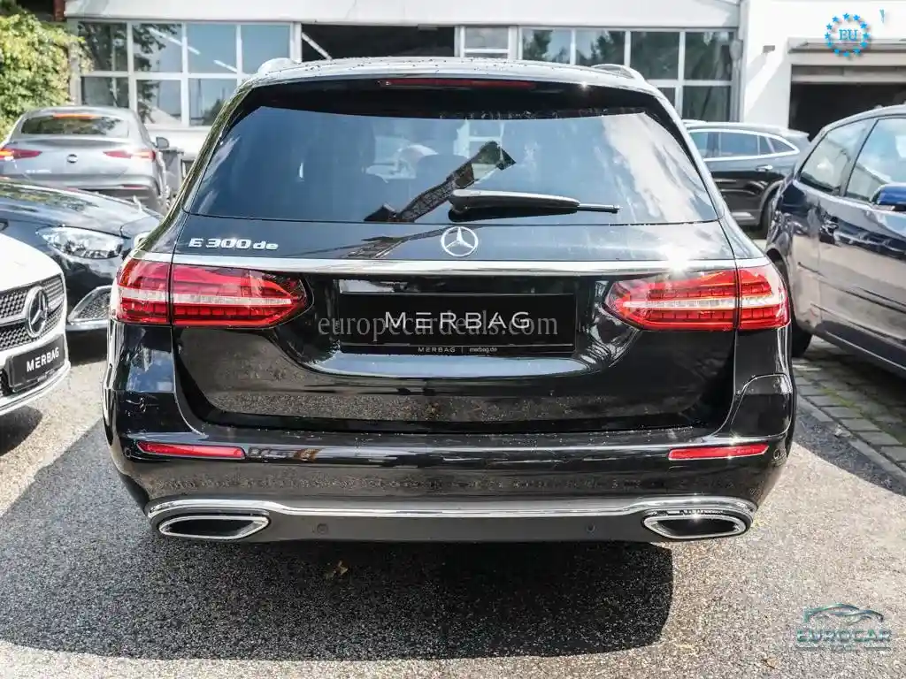 Mercedes-Benz E 300