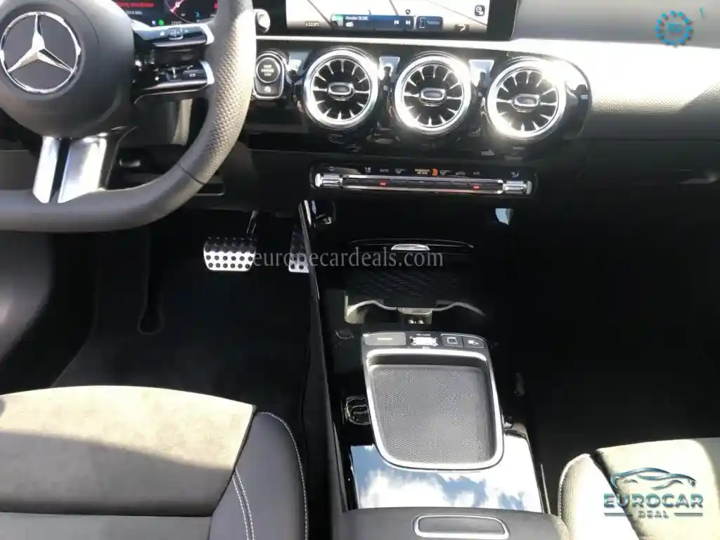 Mercedes-Benz A 220