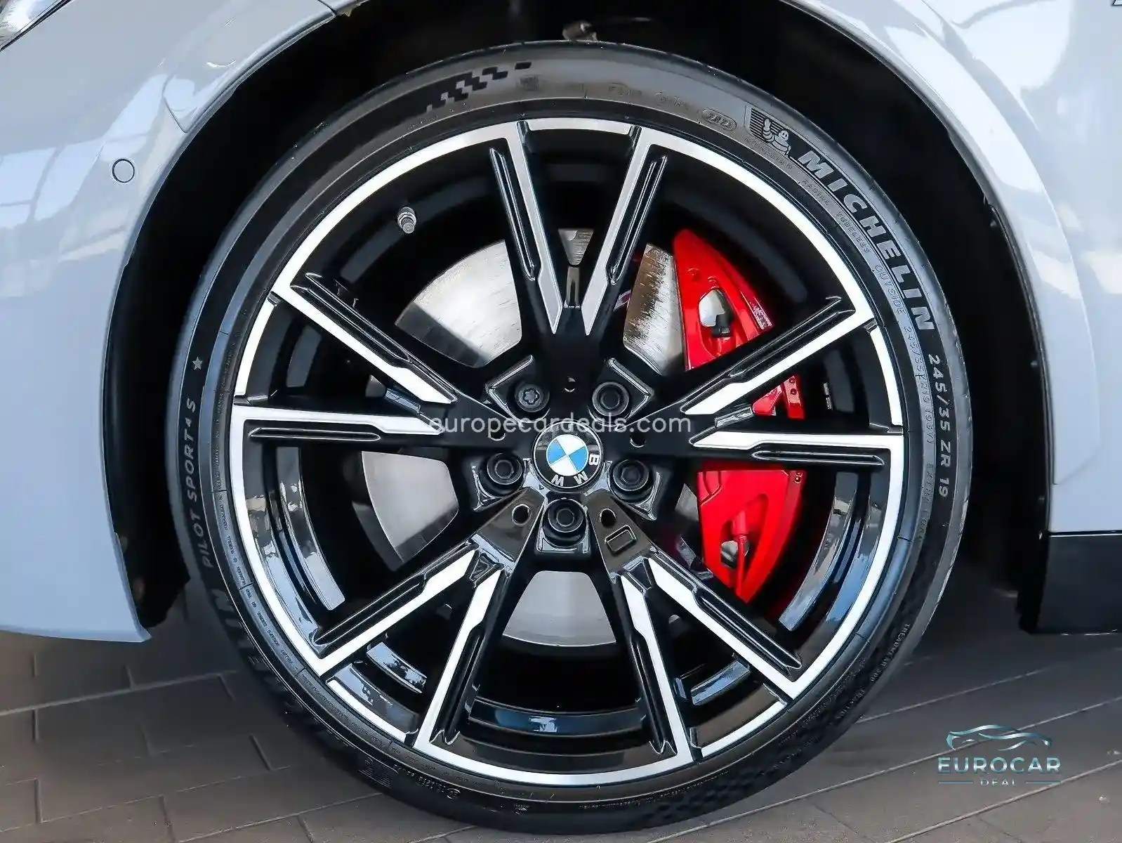 BMW M240i