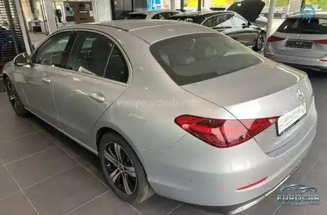 Mercedes-Benz C 180