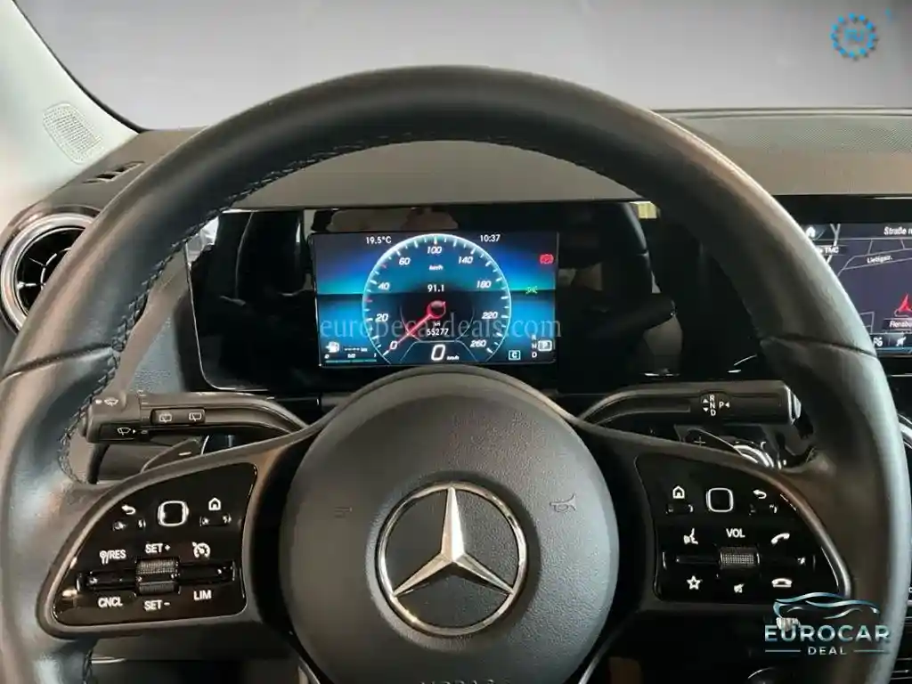Mercedes-Benz B 220