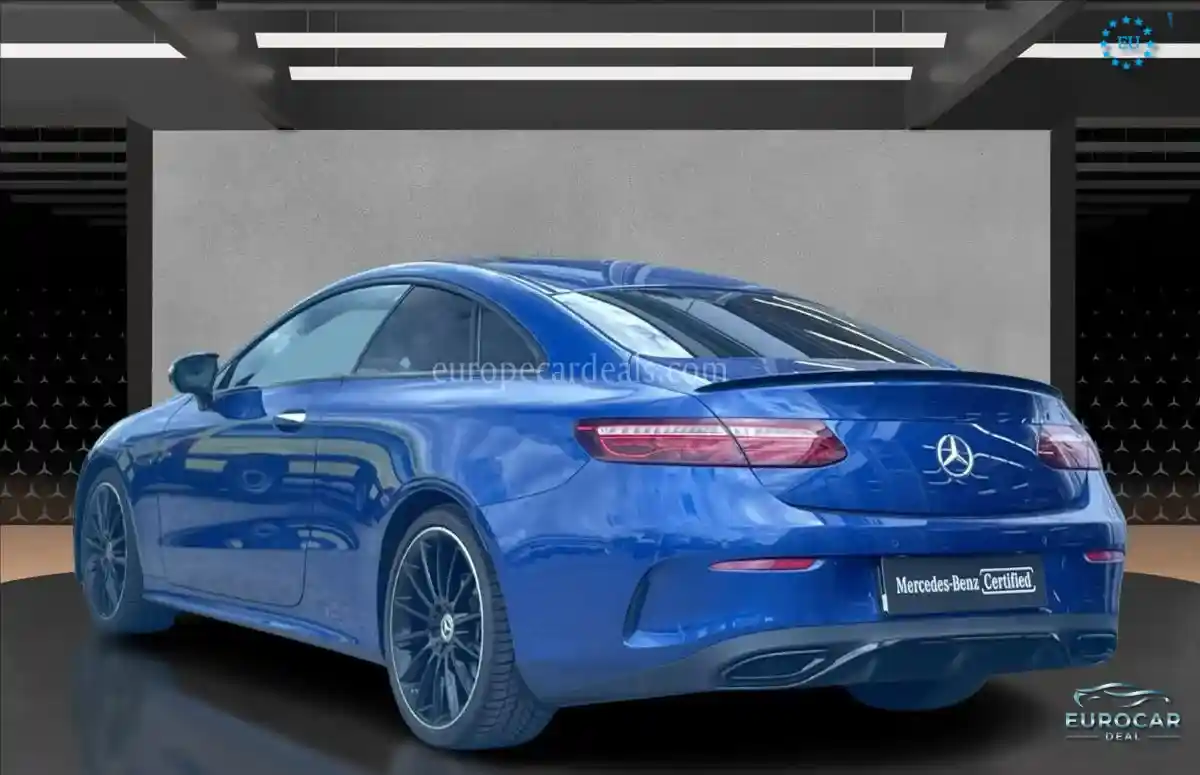 Mercedes-Benz E 300