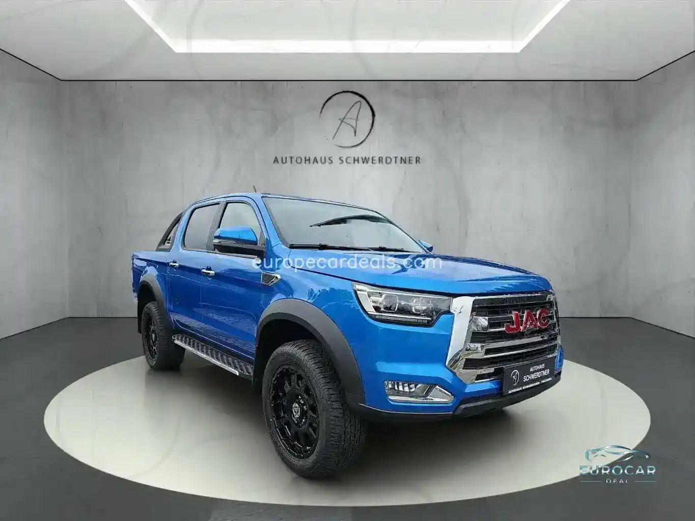 JAC 8 Pro