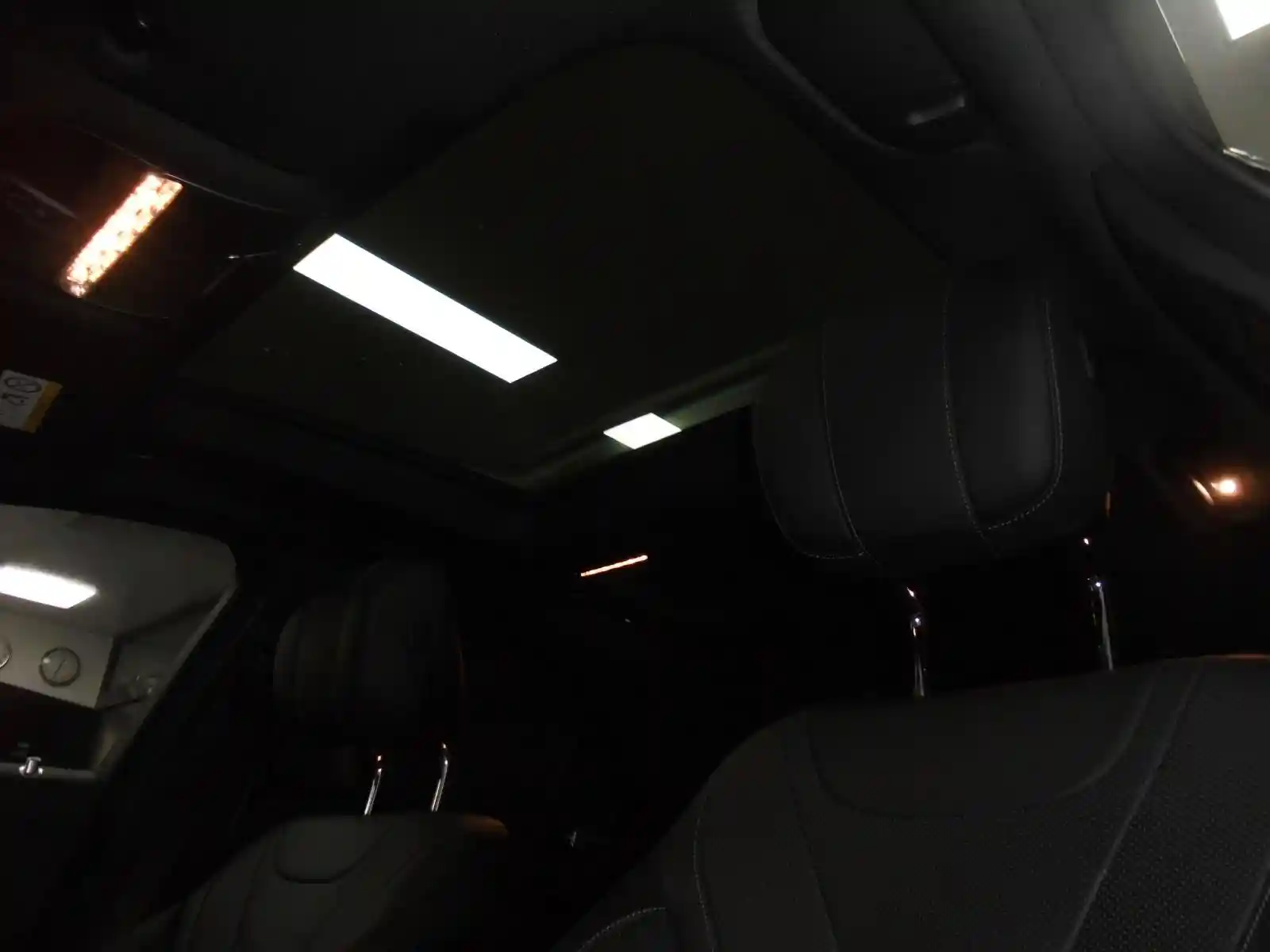 Mercedes-Benz S 560