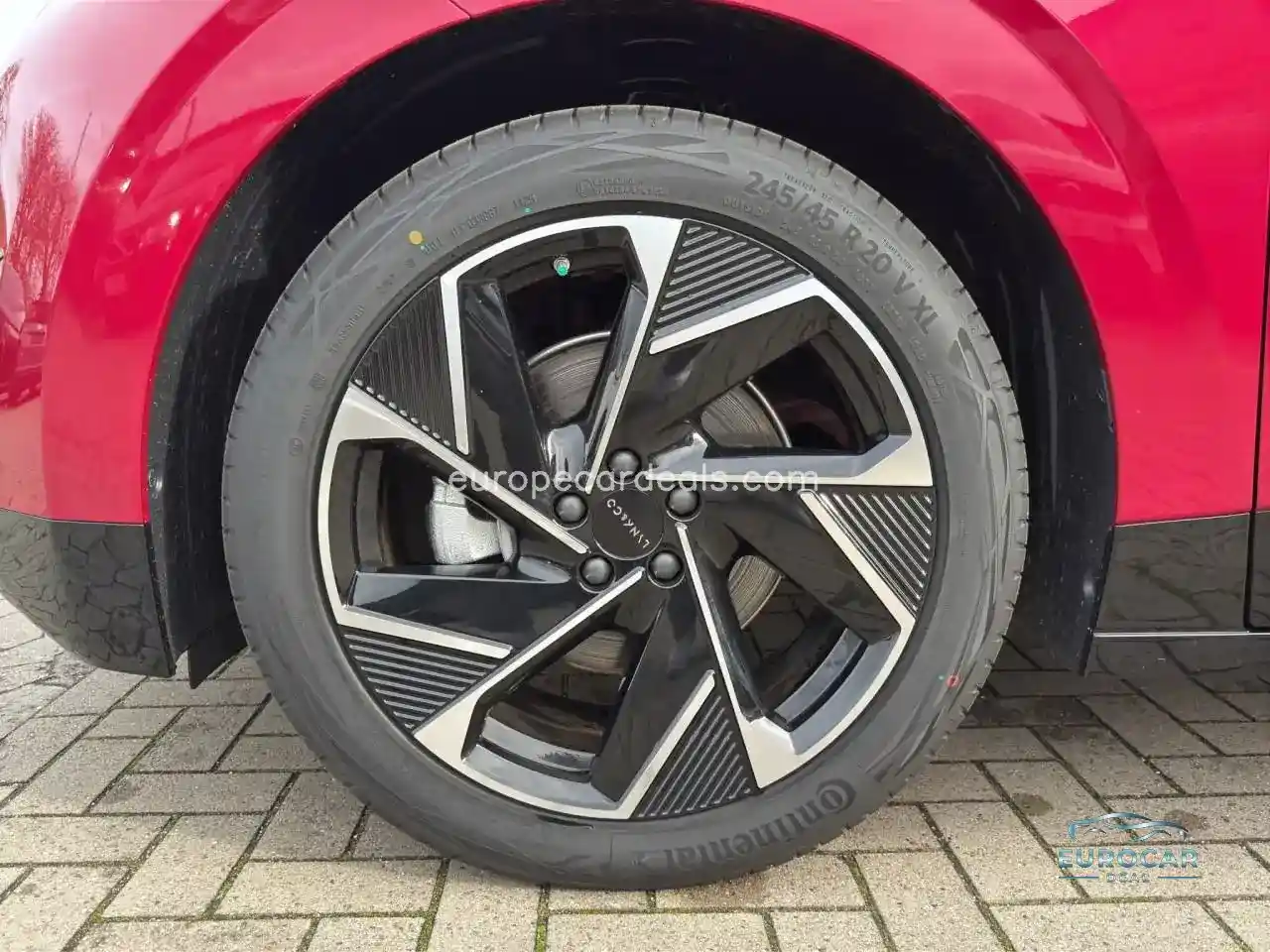 Lynk&Co 02
