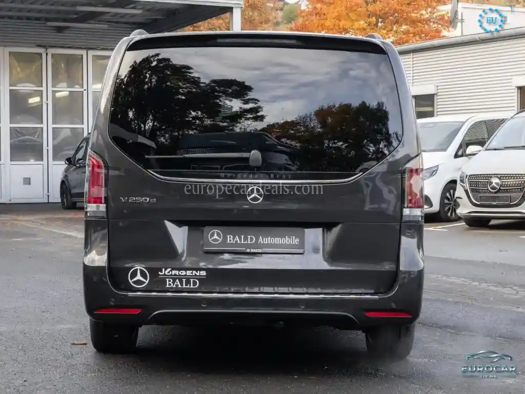 Mercedes-Benz V 250
