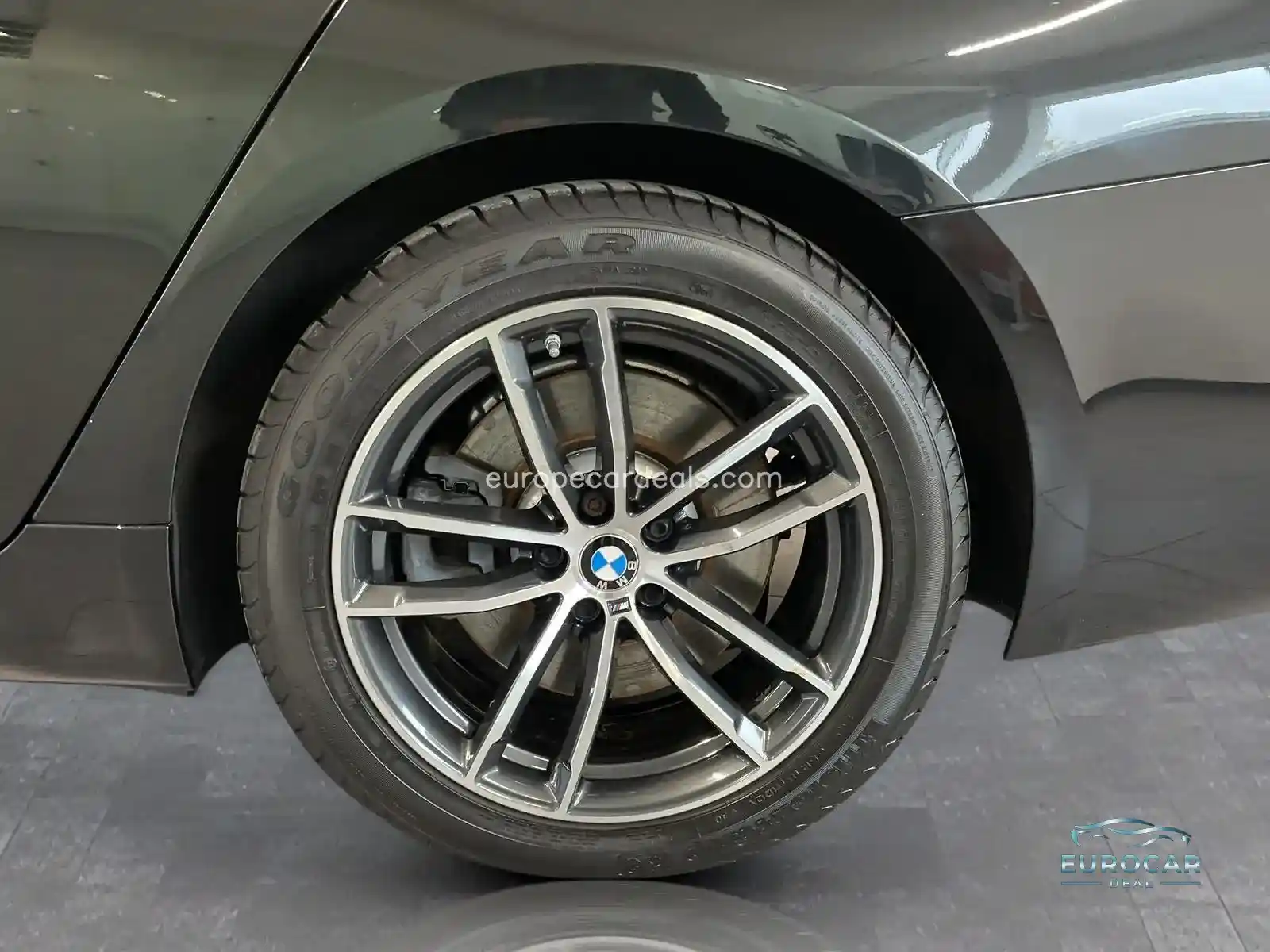 BMW 530