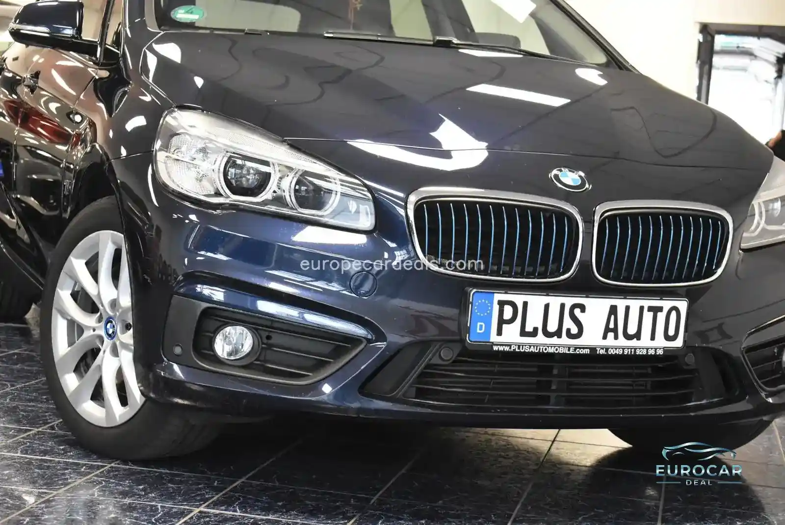 BMW 225