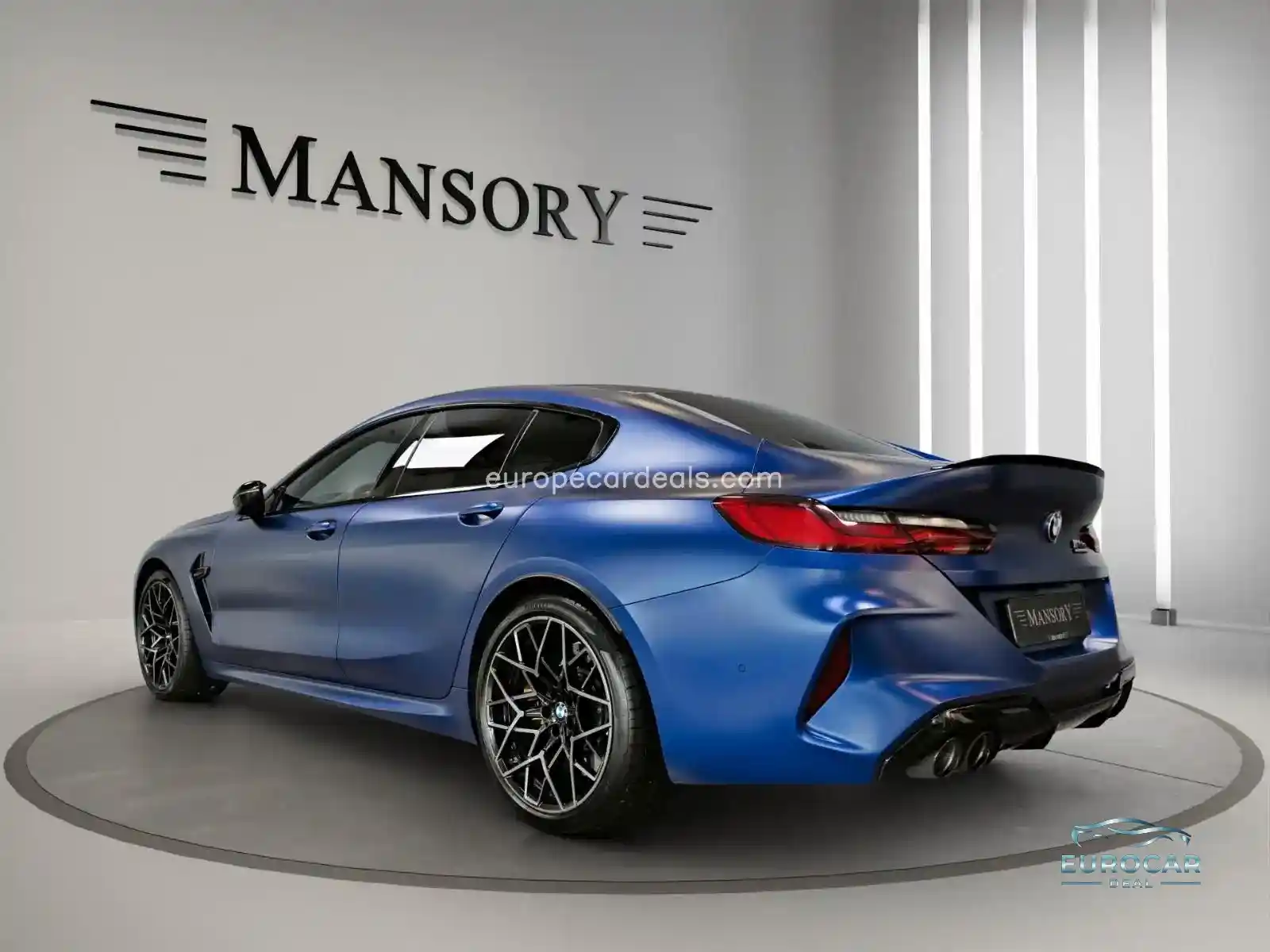 BMW M8