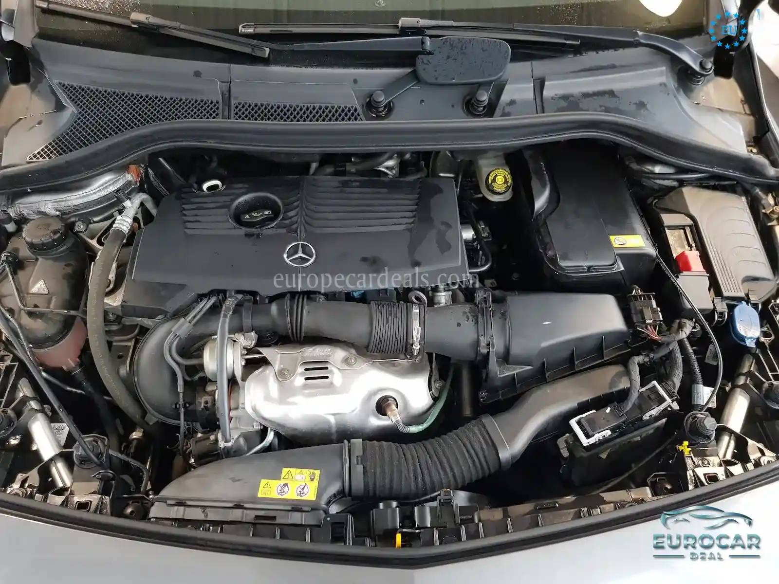Mercedes-Benz B 180