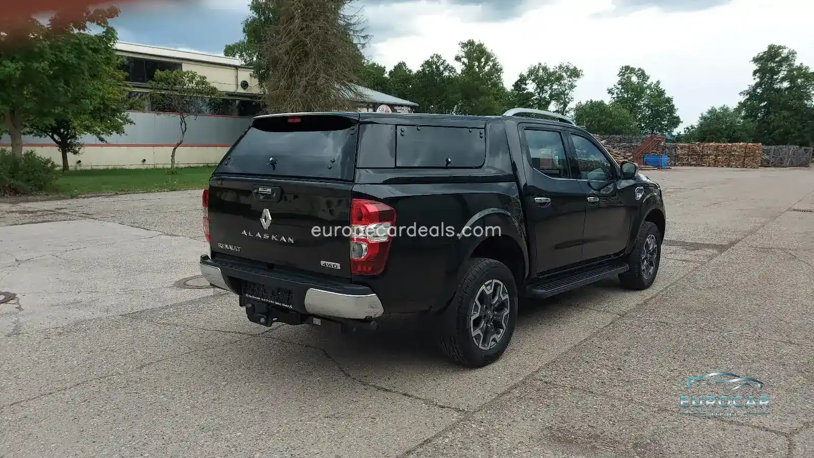 Renault Alaskan
