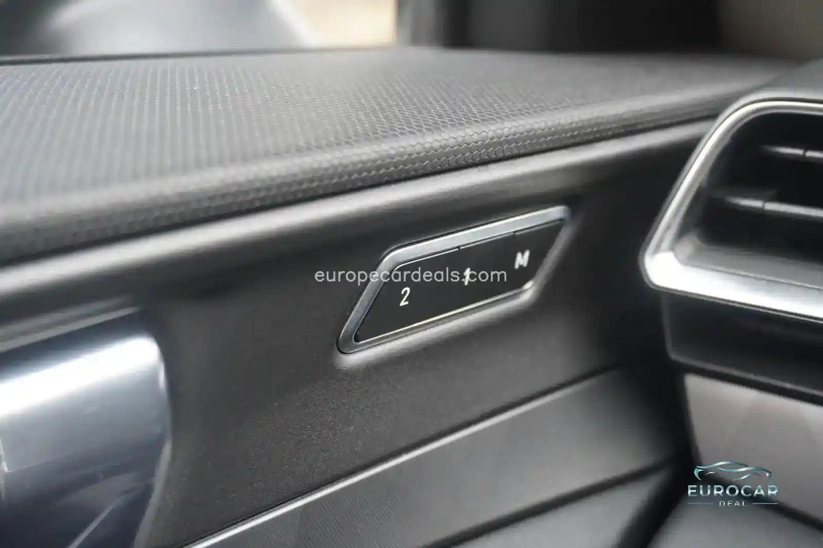 Lynk&Co 01