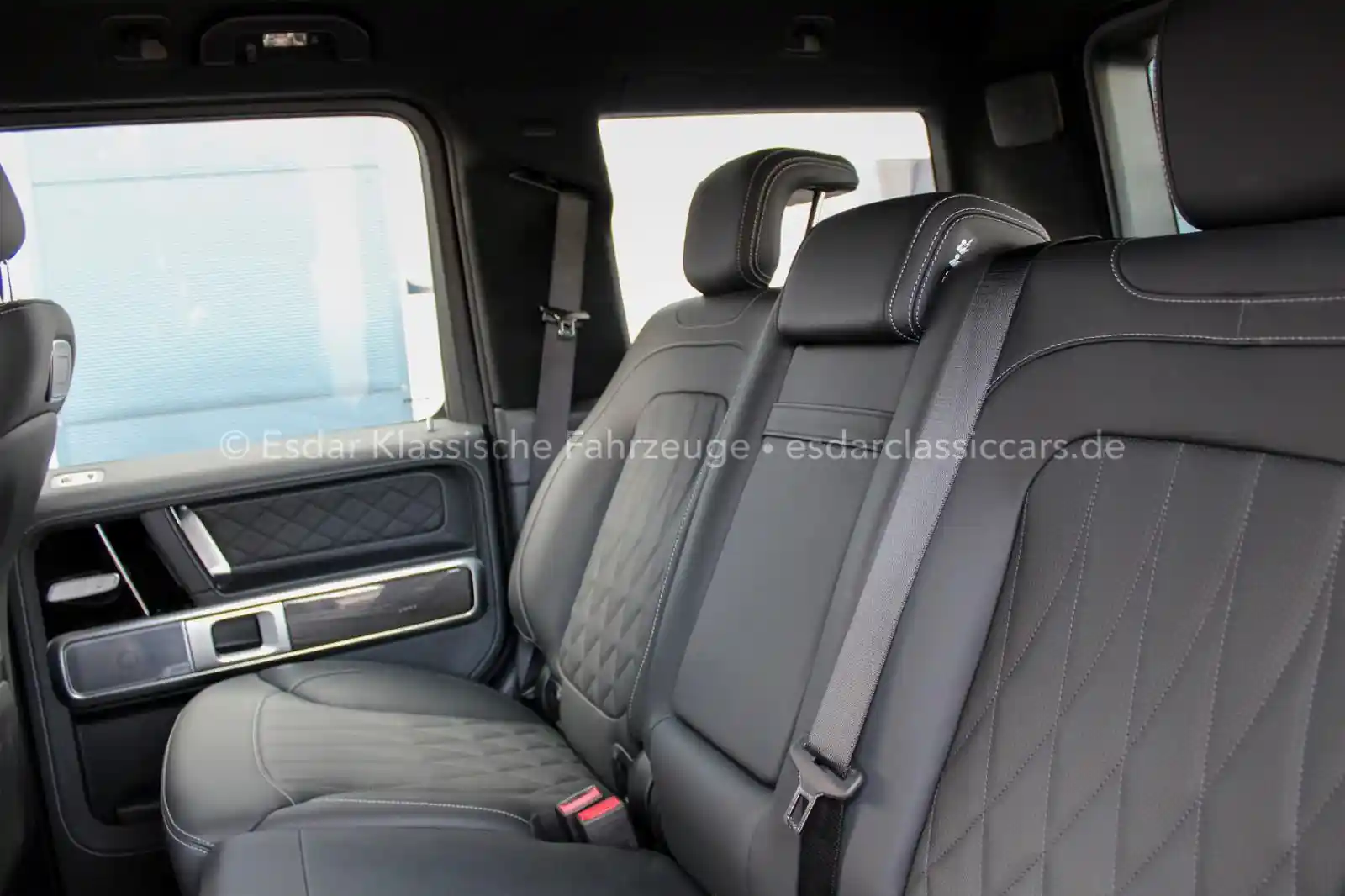 Mercedes-Benz G 500
