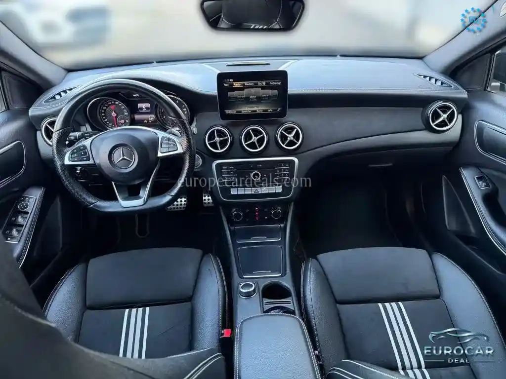 Mercedes-Benz A 250