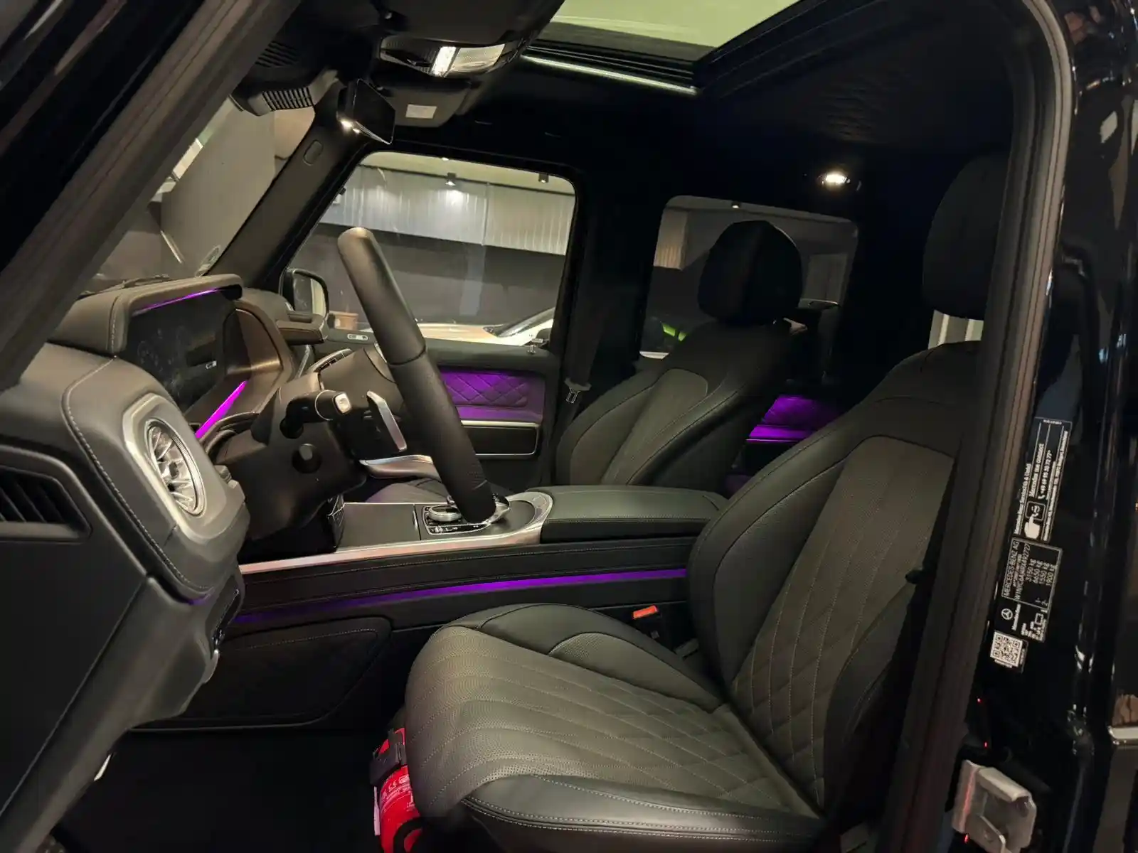 Mercedes-Benz G 500
