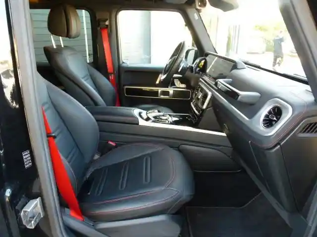 Mercedes-Benz G 500