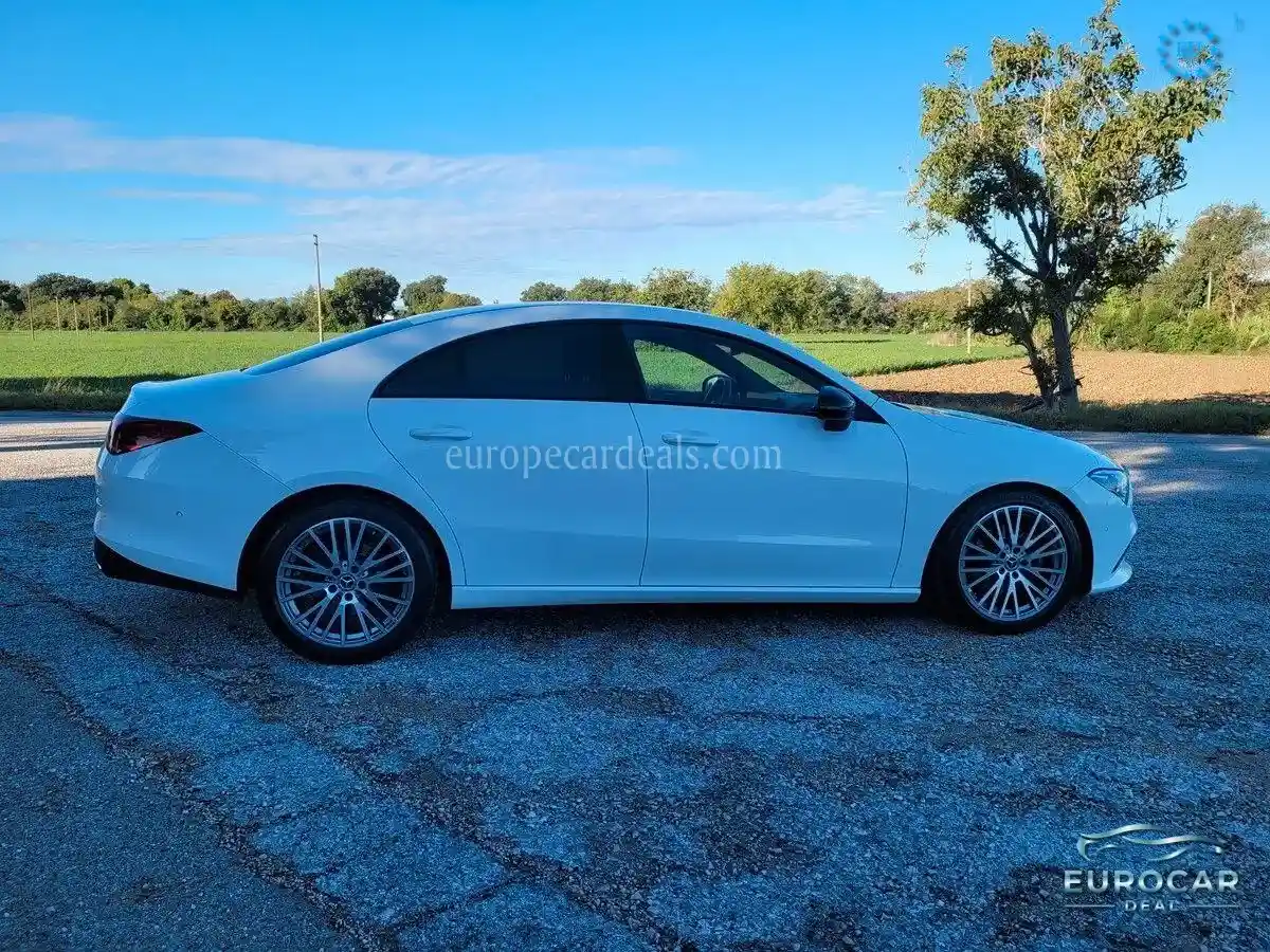 Mercedes-Benz CLA 200