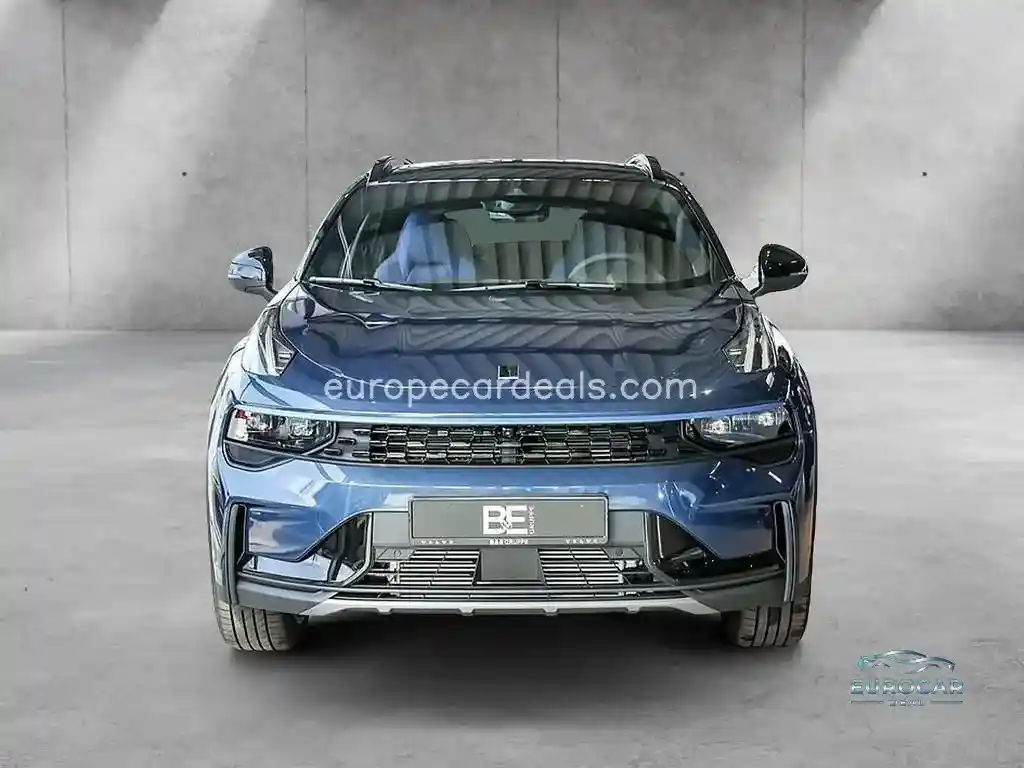 Lynk&Co 01