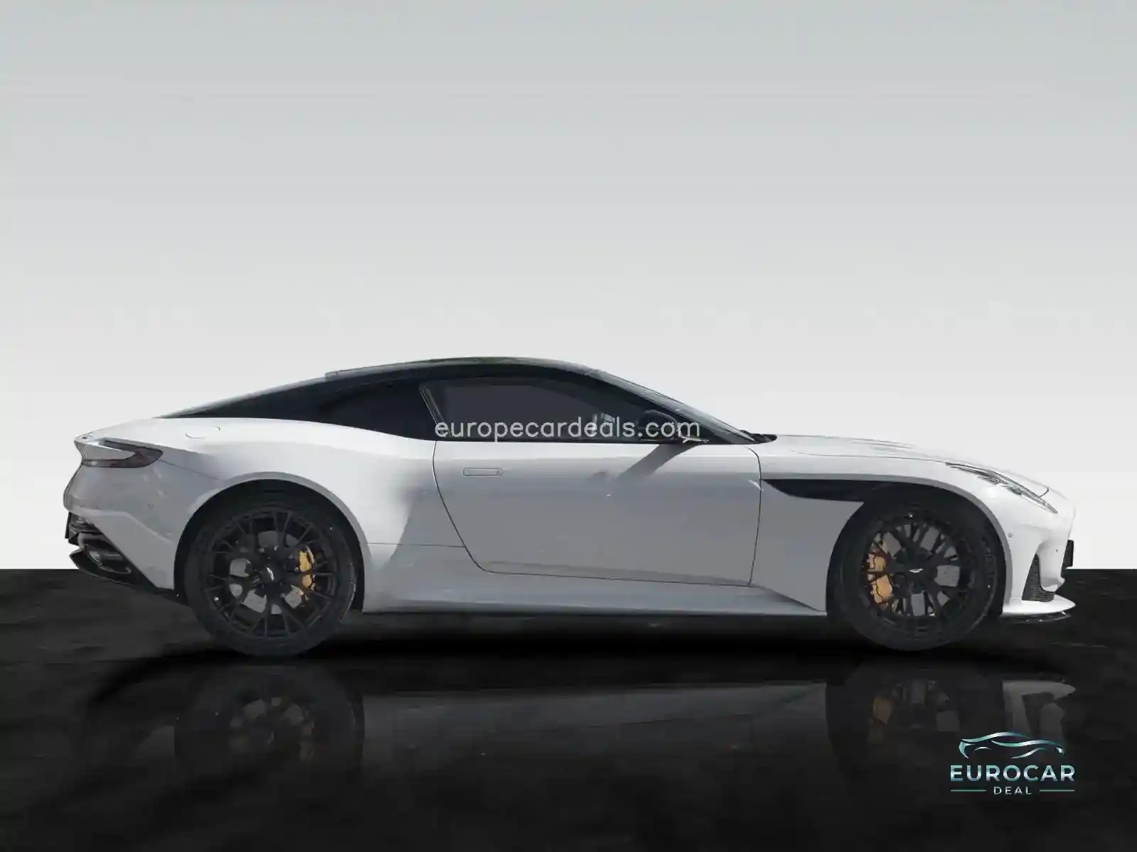 Aston Martin DB12