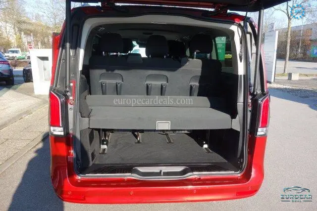 Mercedes-Benz V 220