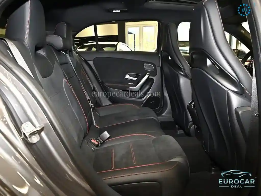 Mercedes-Benz A 35 AMG