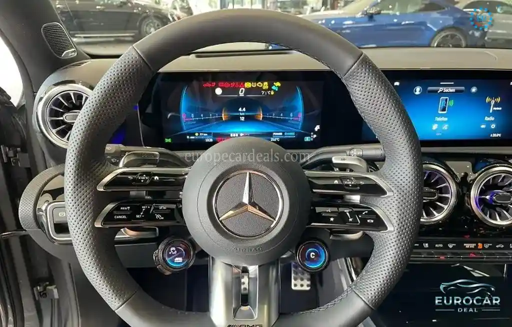 Mercedes-Benz A 35 AMG