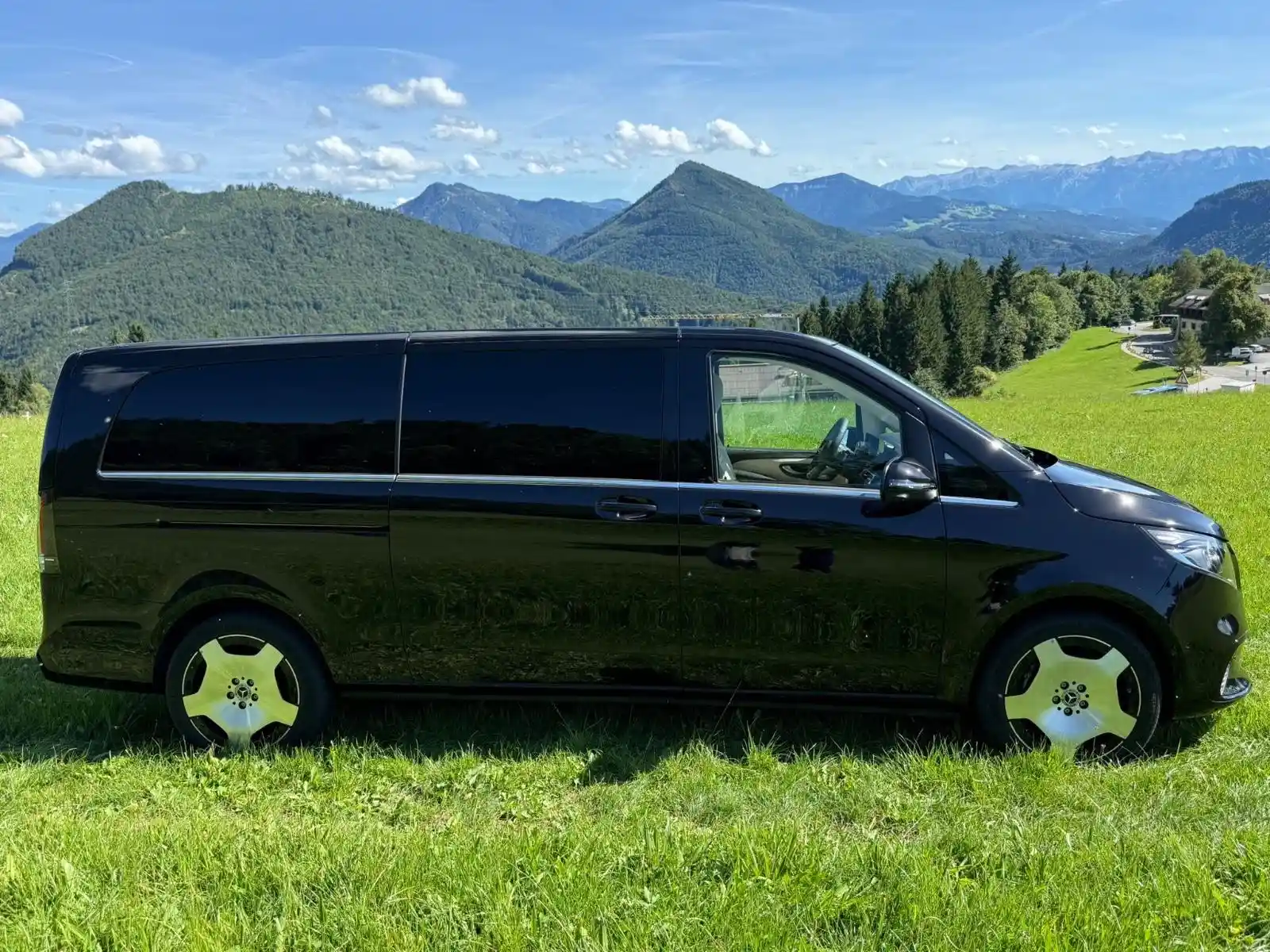 Mercedes-Benz V 300