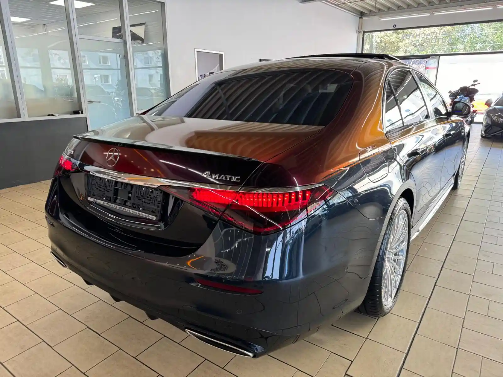 Mercedes-Benz S 500