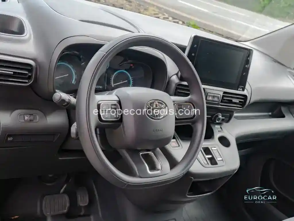 Toyota Proace (Verso)
