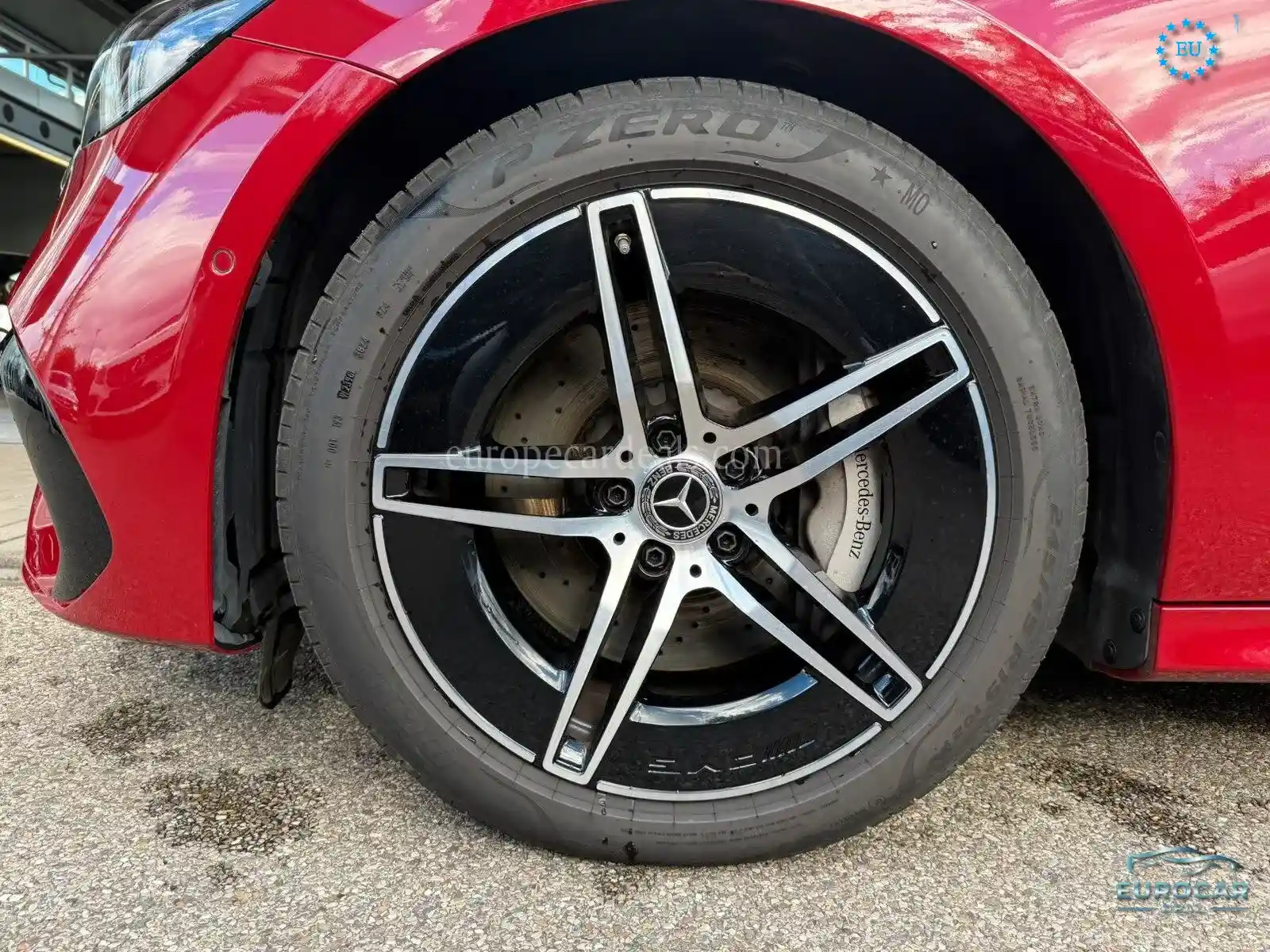 Mercedes-Benz E 300