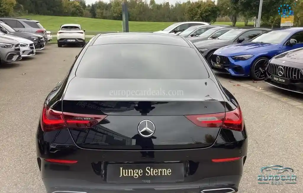 Mercedes-Benz CLA 200