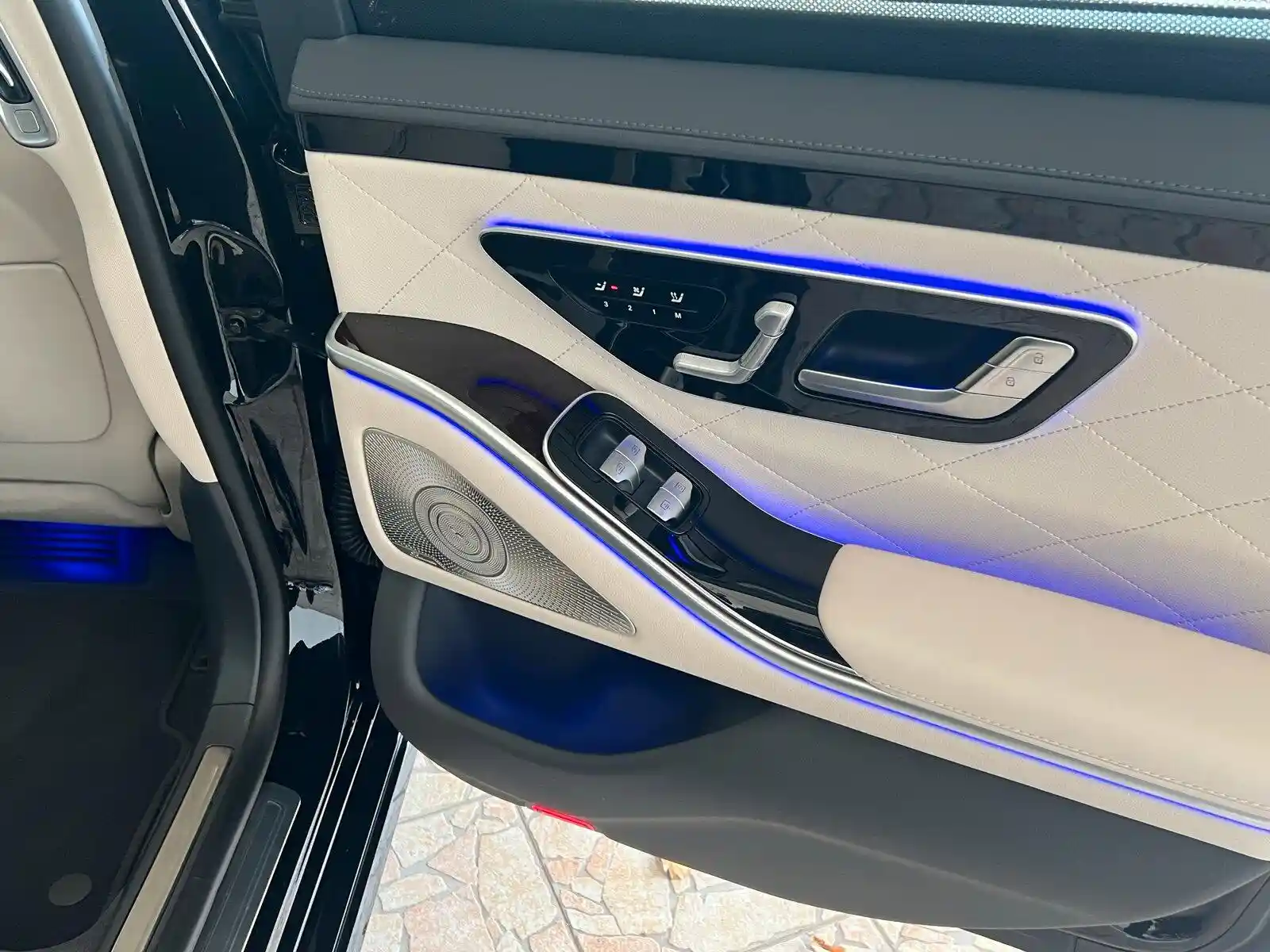 Mercedes-Benz S 500