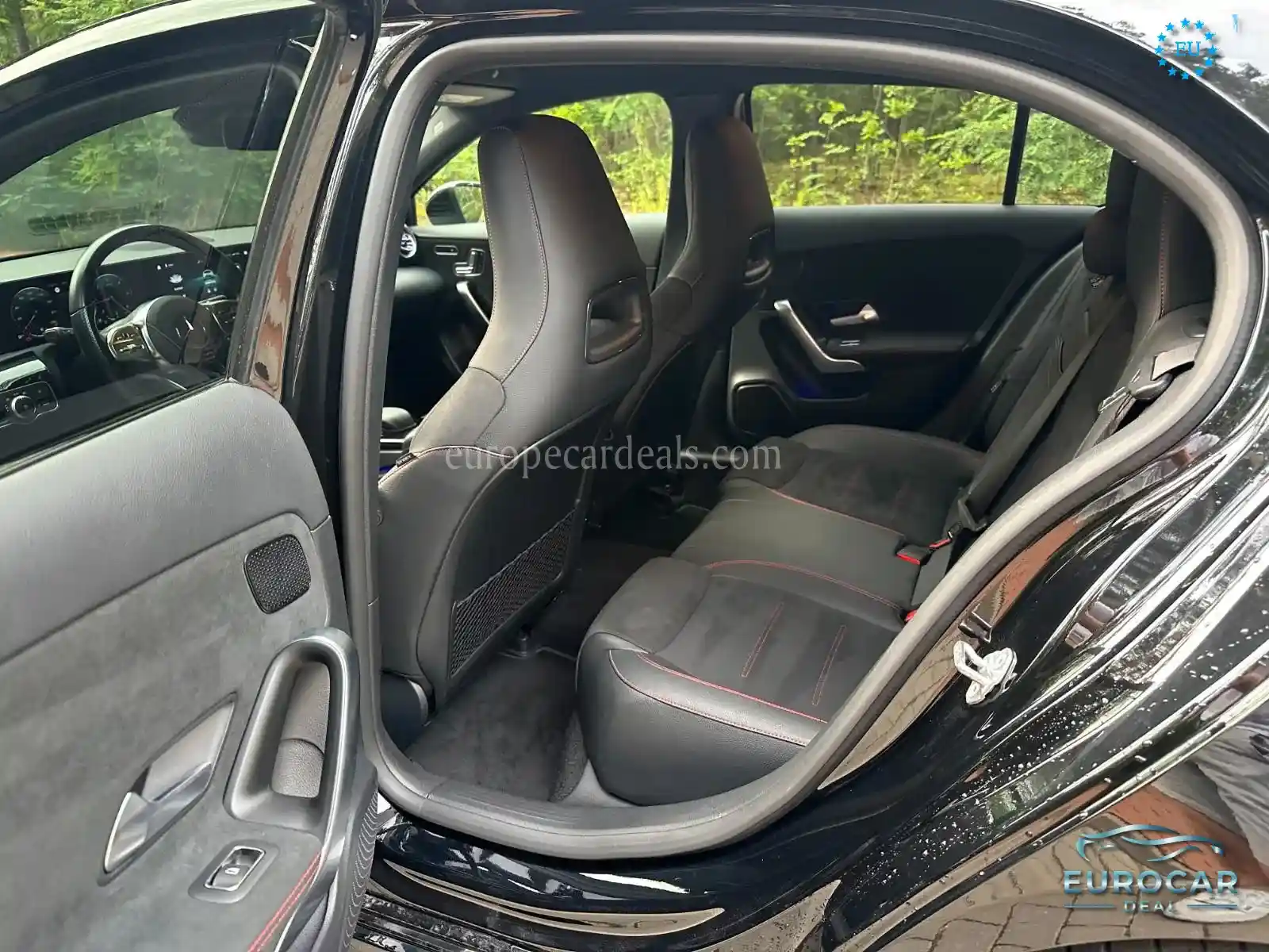 Mercedes-Benz A 220