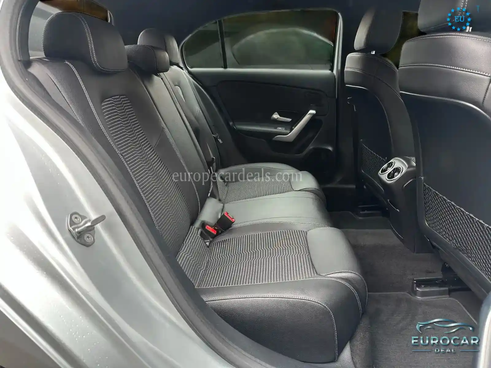 Mercedes-Benz A 220