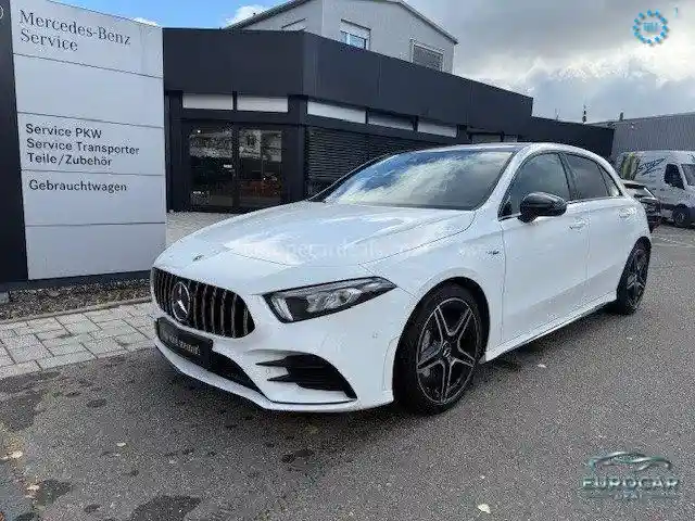 Mercedes-Benz A 35 AMG